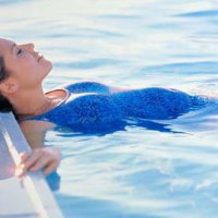 Оздоровительное плавание или аквааэробика во время беременности