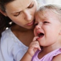 Детский стоматит: причины, симптомы