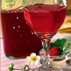 Как приготовить клубничное вино Как приготовить клубничное вино